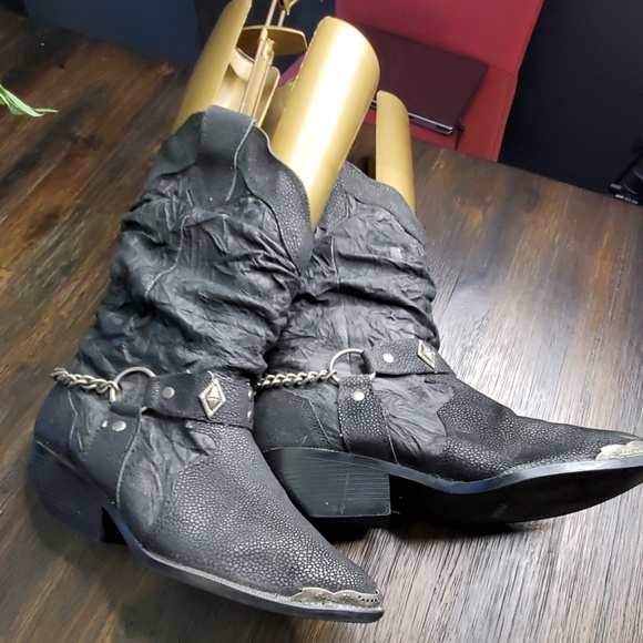 The leather collection black rad scrunch boot - Picture 2 of 5